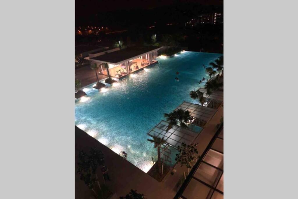 Homestaybaba Close To Ukm, Gmi, & More ! Kajang Dış mekan fotoğraf
