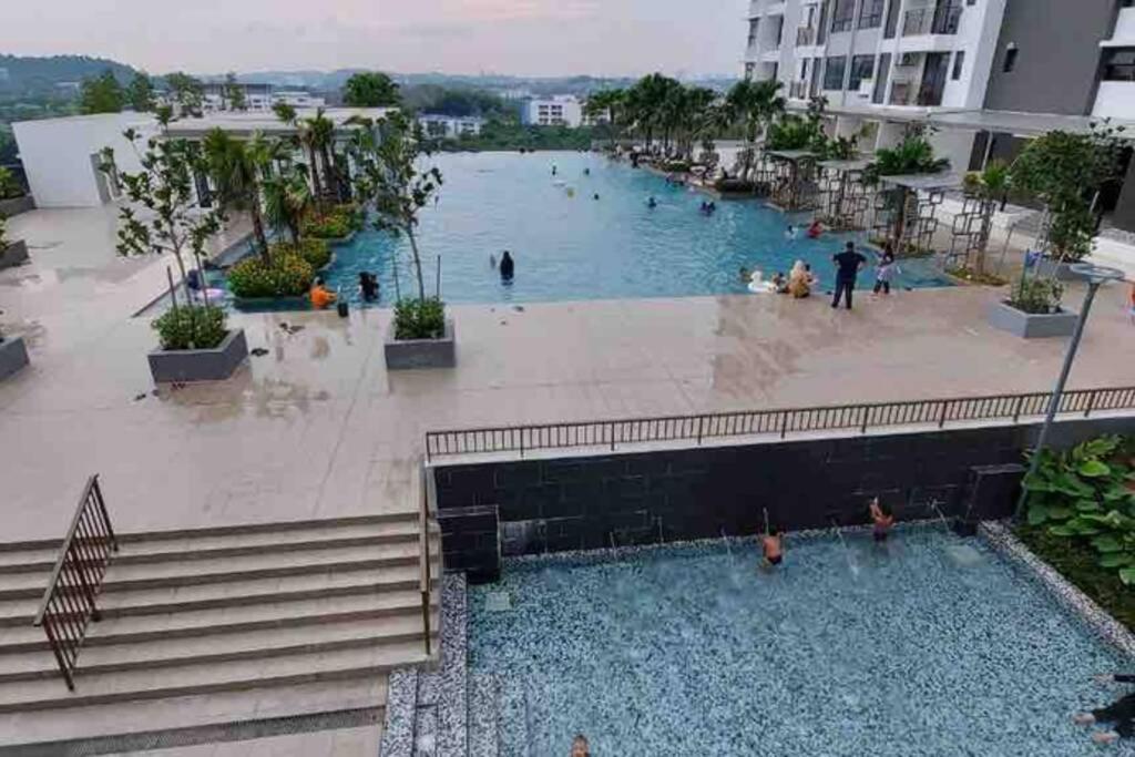 Homestaybaba Close To Ukm, Gmi, & More ! Kajang Dış mekan fotoğraf